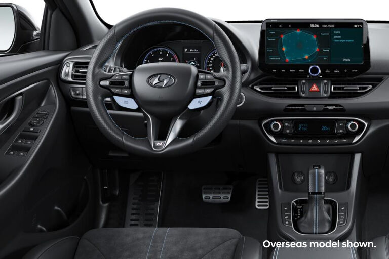 Interior_i30Hatch_N__Tablet_768x512.jpg