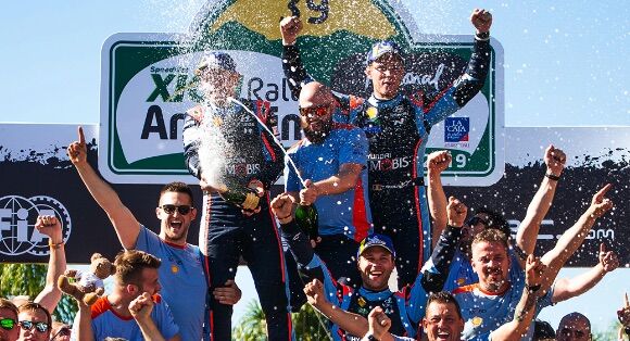 The Hyundai WRC team celebrating.