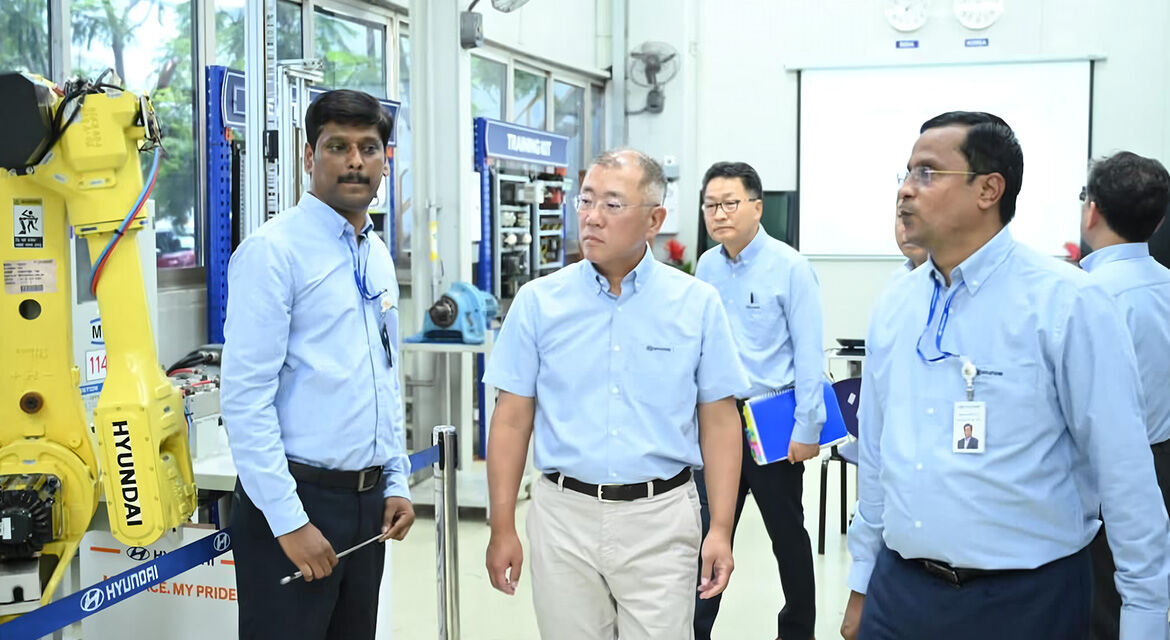 Executive Chair Chung visits Hyundai Motor India plant and facilities