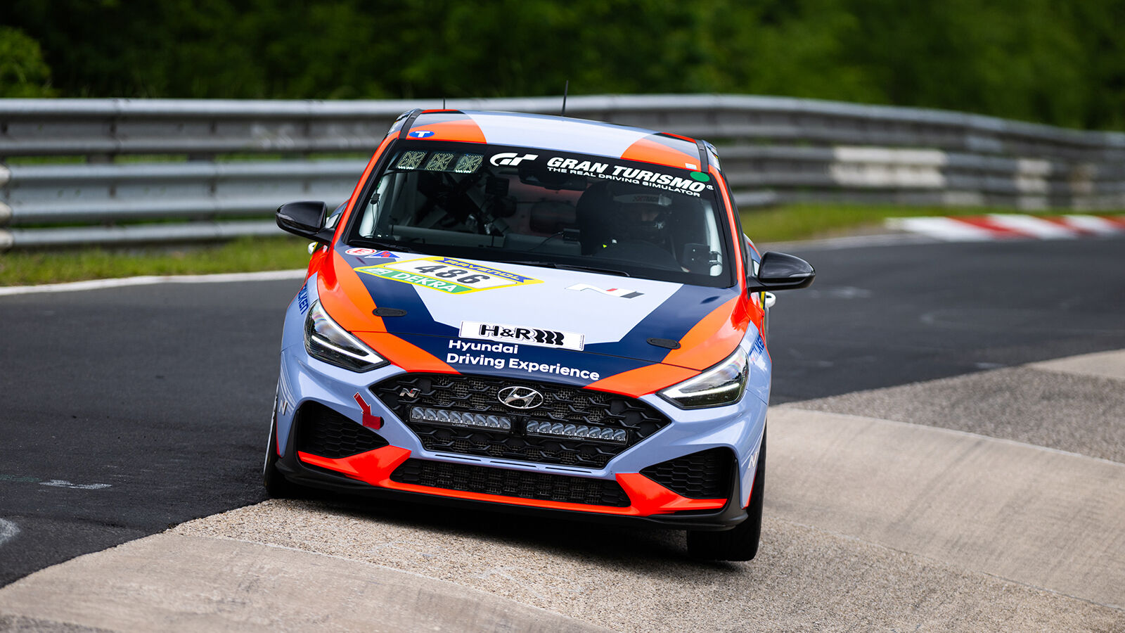 (Image 4) Hyundai ELANTRA N TCR victorious for fourth straight Nürburgring 24 Hours