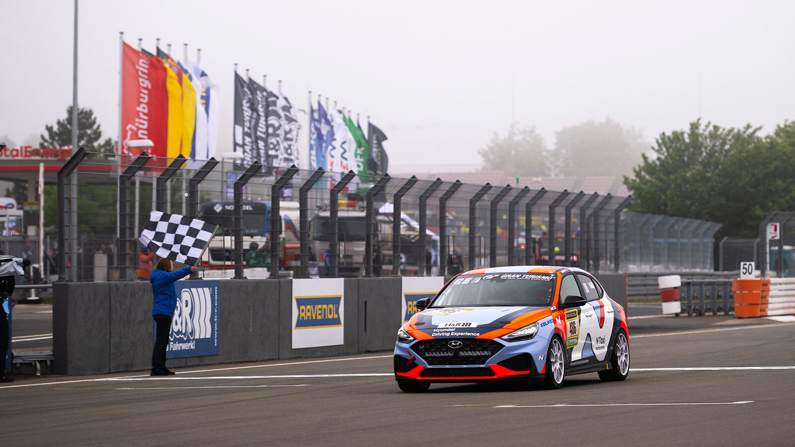 (Image 5) Hyundai ELANTRA N TCR victorious for fourth straight Nürburgring 24 Hours