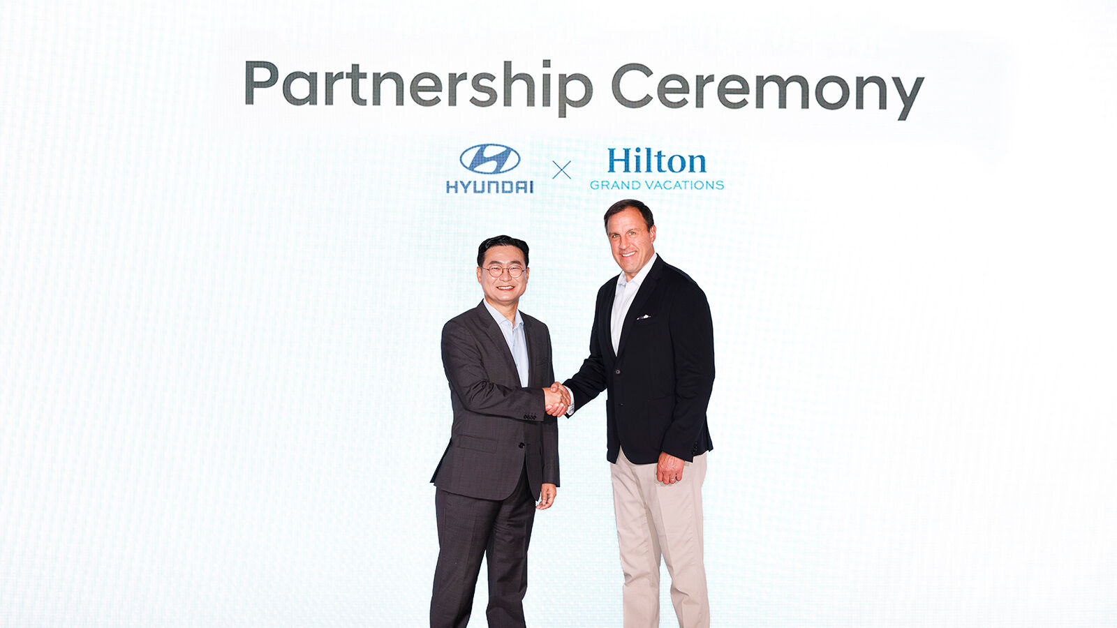 (Image 1) Hyundai Motor and Hilton Grand Vacations Agreed to Collaborate on Expanding Customer EV Experience 