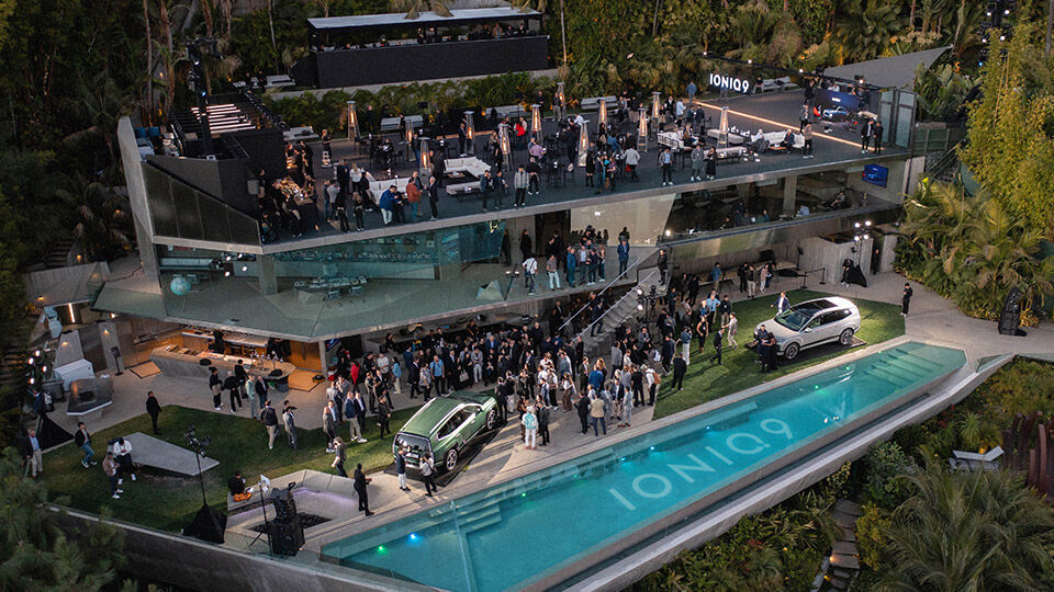 Hyundai Motor Shifts Perceptions by Unveiling All-Electric IONIQ 9 SUV at Iconic Goldstein House in LA