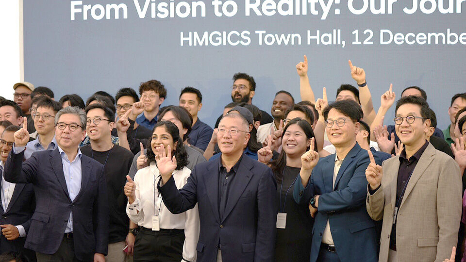 Hyundai Motor Group Innovation Center Singapore Celebrates First Anniversary with Group Executive Chair Euisun Chung